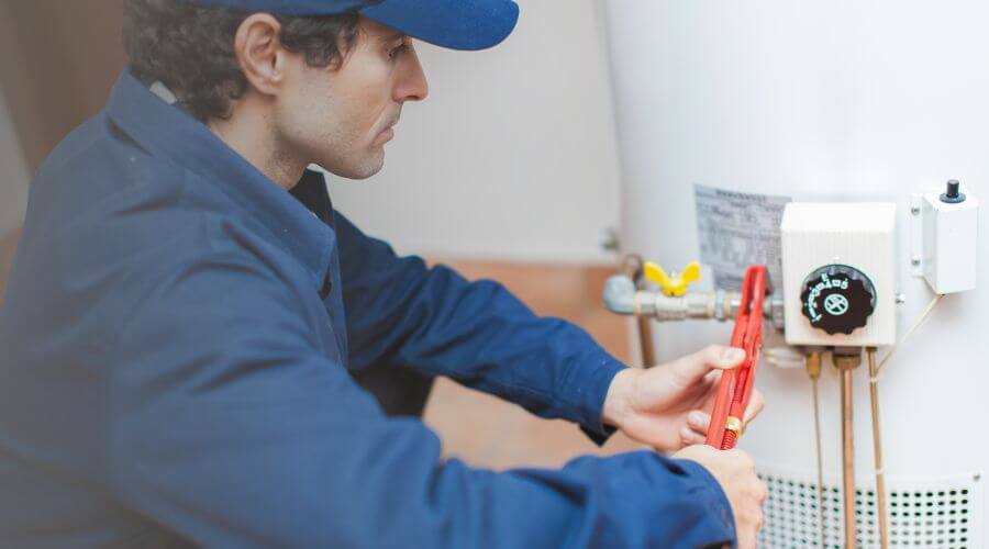 Local water heater installation in Amazonia, MO